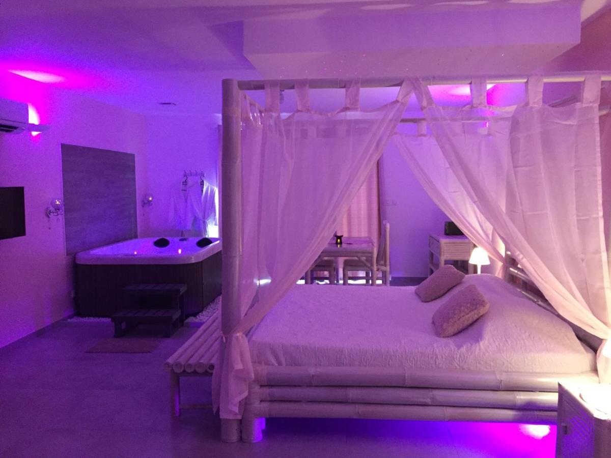 La Paillote Exotique Spa 博凯尔 外观 照片