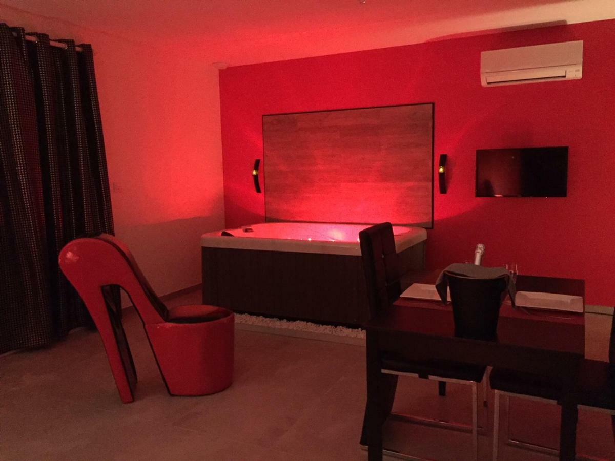 La Paillote Exotique Spa 博凯尔 外观 照片
