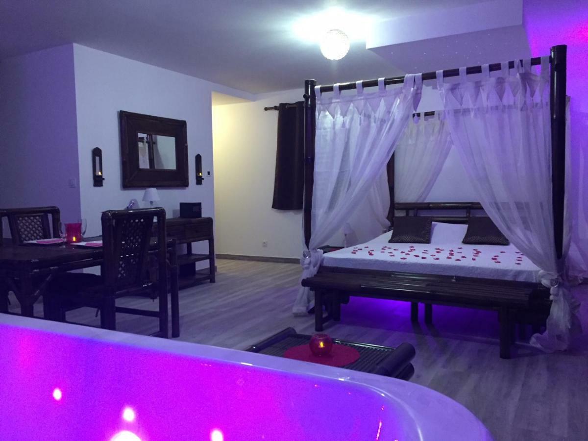 La Paillote Exotique Spa 博凯尔 外观 照片