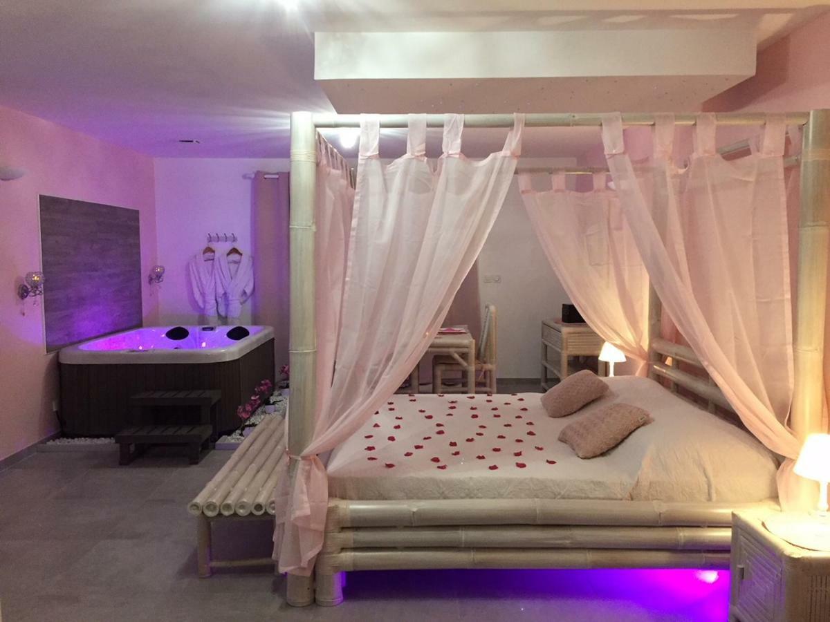 La Paillote Exotique Spa 博凯尔 外观 照片